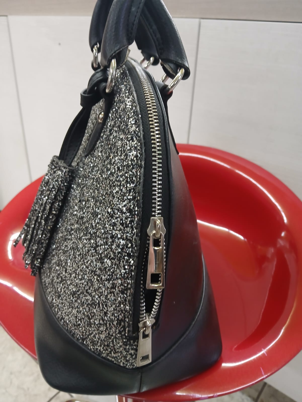 Borsa donna  | Mercatino dell'Usato Cattolica 2