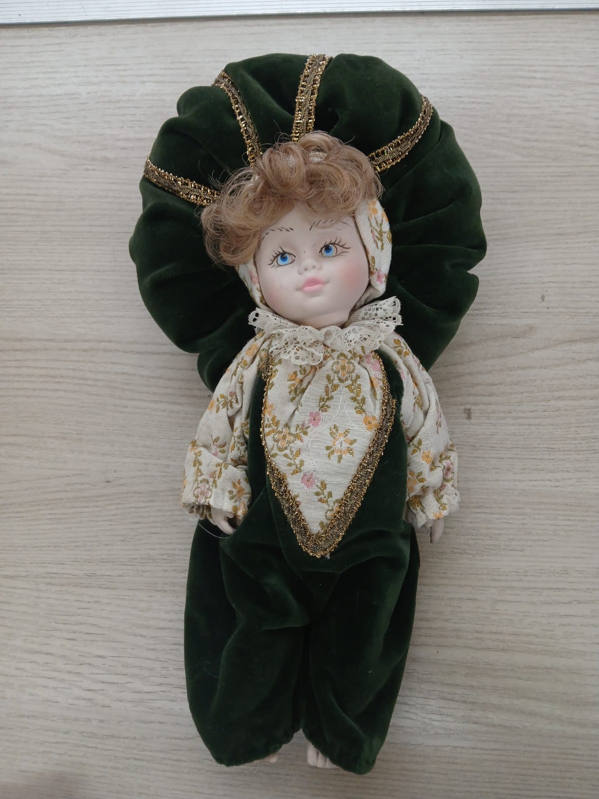 Bambola di ceramica  | Mercatino dell'Usato Cattolica 1
