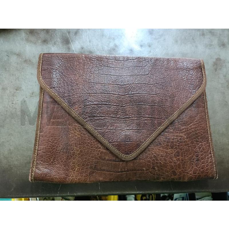 BORSA DONNA LETTERA PELLE MARRONE | Mercatino dell'Usato San  benedetto del tronto 1