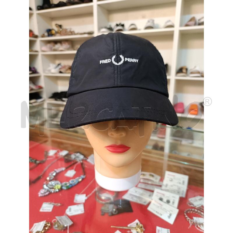 CAPPELLO UOMO NERO BASEBALL FRED PERRY | Mercatino dell'Usato San  benedetto del tronto 1
