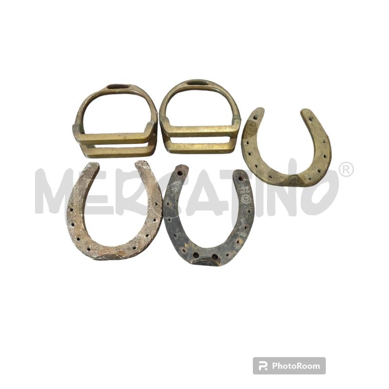 Ferro cavallo stock