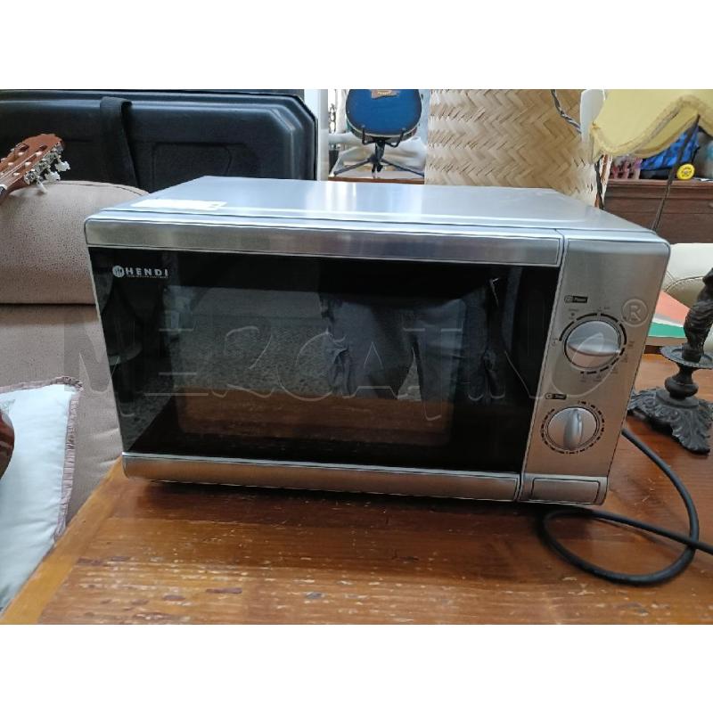 FORNO MICROONDE COMBI HENDI 291710 | Mercatino dell'Usato San  benedetto del tronto 1
