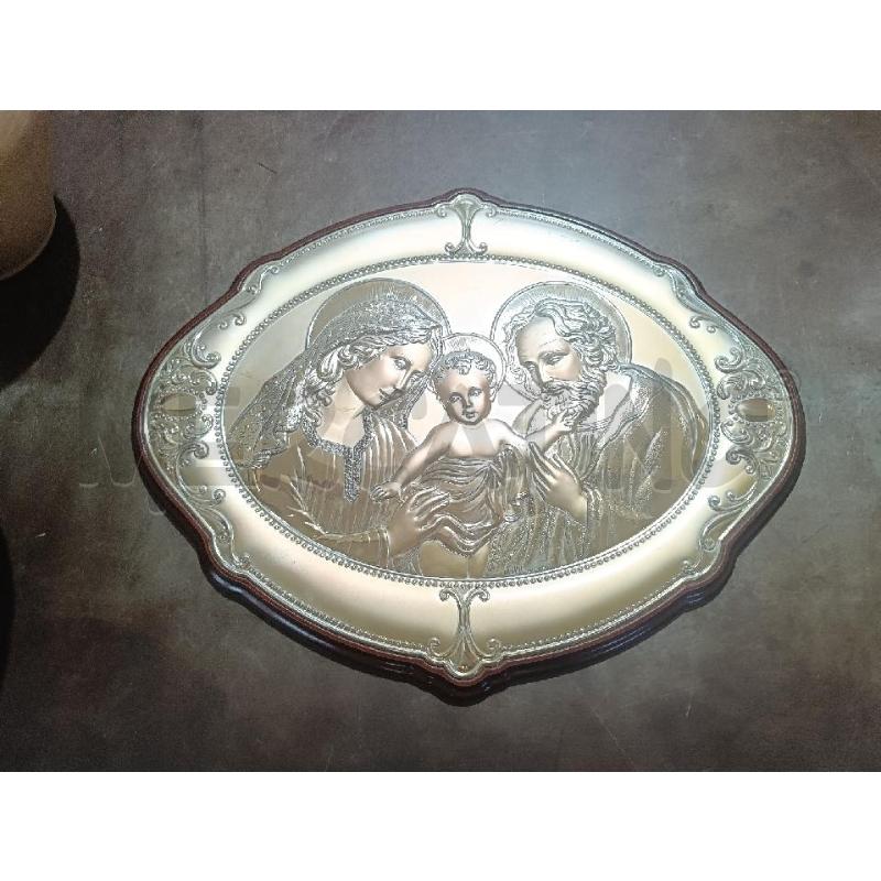 MEDAGLIONE CON SACRA FAMIGLIA OVALE BASE LEGNO | Mercatino dell'Usato San  benedetto del tronto 1