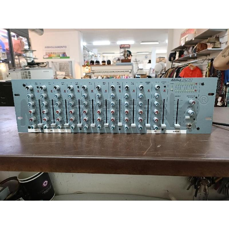 MIXER ALESIS MULTIMIX 12R  | Mercatino dell'Usato San  benedetto del tronto 1