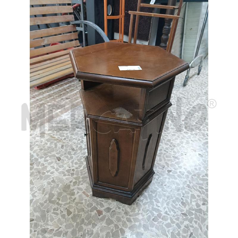 MOBILETTO ESAGONALE CON ANTINA  | Mercatino dell'Usato San  benedetto del tronto 1