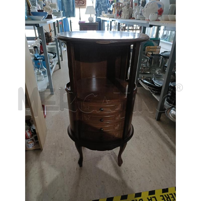 MOBILETTO OVALE LEGNO QUATTRO CASSETTI | Mercatino dell'Usato San  benedetto del tronto 1