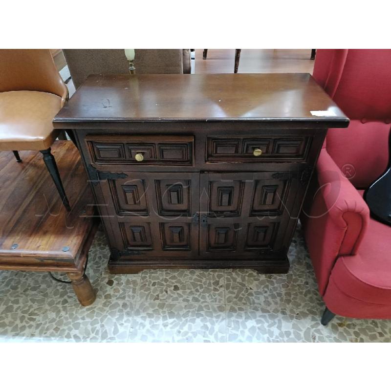 MOBILE DUE ANTE E DUE CASSETTI STILE SPAGNOLO | Mercatino dell'Usato San  benedetto del tronto 1