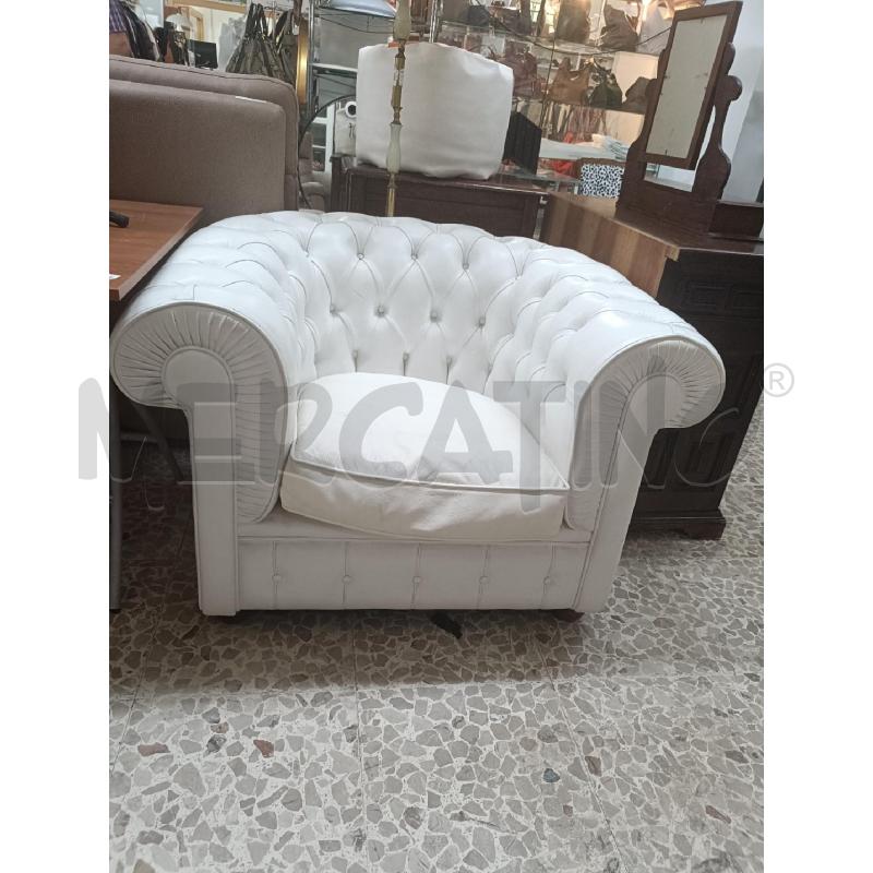 POLTRONA PELLE BIANCA CHESTERFIELD | Mercatino dell'Usato San  benedetto del tronto 1
