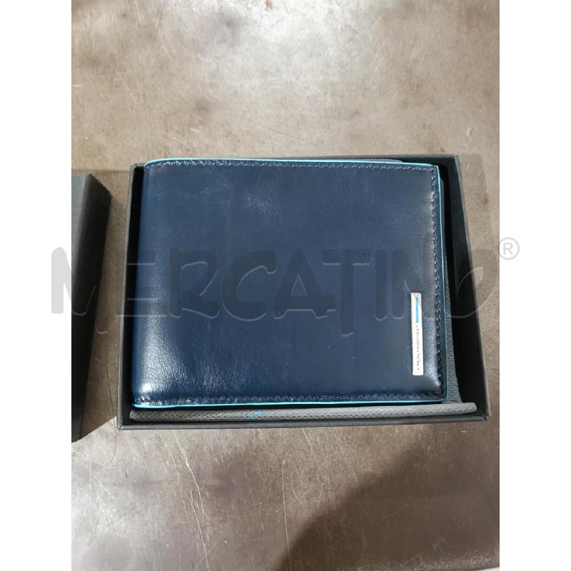 PORTA FOGLIO PELLE BLU PIQUADRO | Mercatino dell'Usato San  benedetto del tronto 1