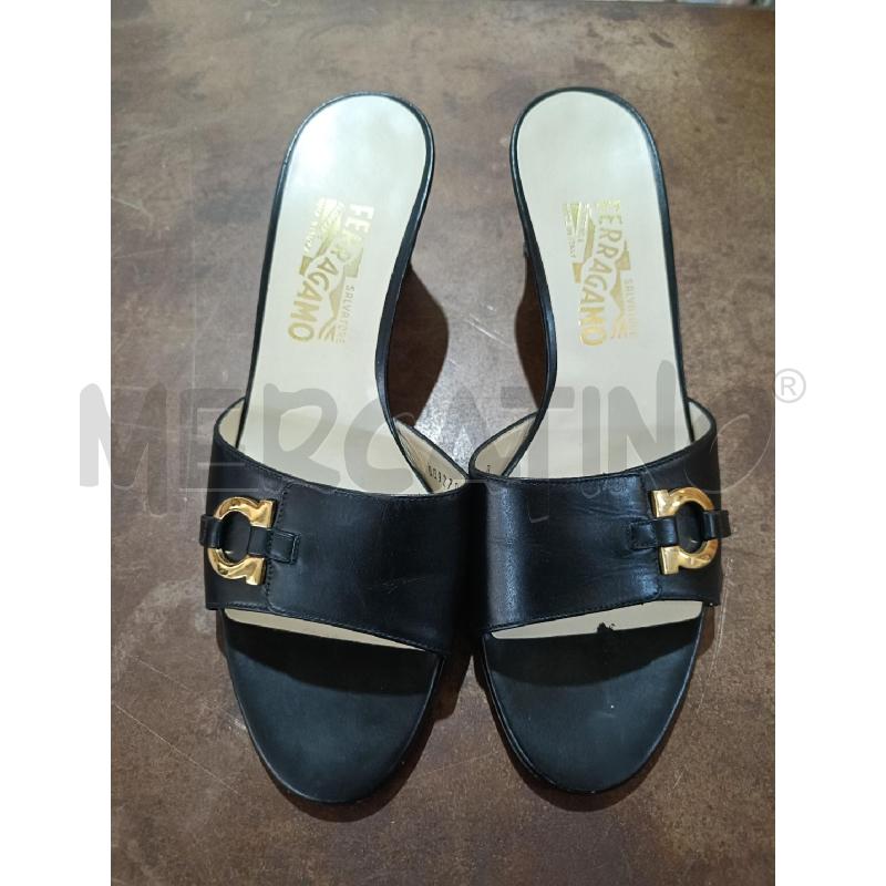 SANDALI DONNA NERE  FERRAGAMO | Mercatino dell'Usato San  benedetto del tronto 1