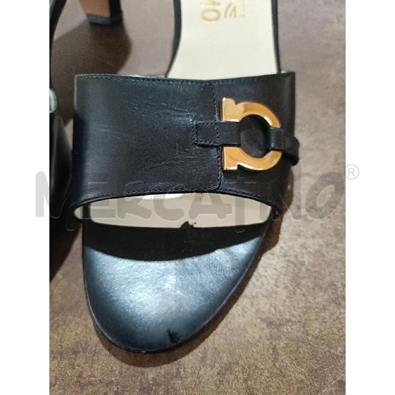 SANDALI DONNA NERE  FERRAGAMO | Mercatino dell'Usato San  benedetto del tronto 4