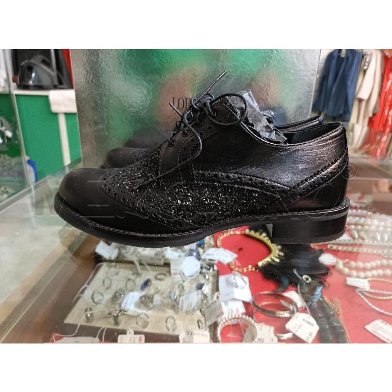 SCARPE DONNA NAPPA NERA LORIBLU DERBY | Mercatino dell'Usato San  benedetto del tronto 2