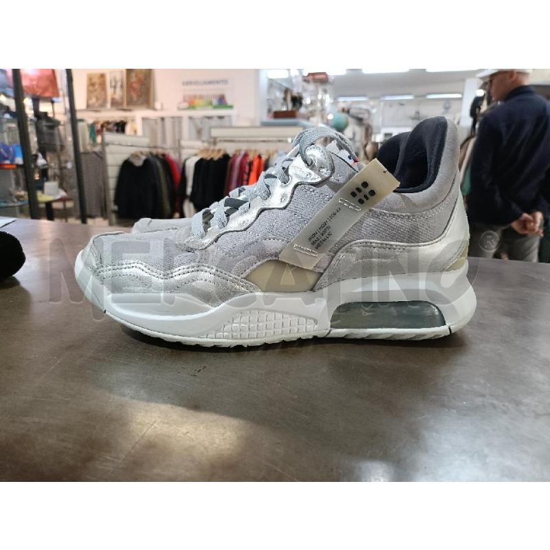 SCARPE UOMO JORDAN GRIGIO METALLIC | Mercatino dell'Usato San  benedetto del tronto 1