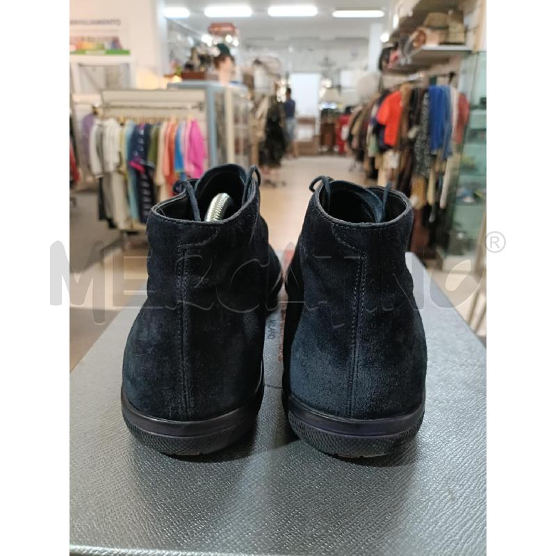 SCARPE UOMO PELLE SCAMOSCIATA BLU PRADA | Mercatino dell'Usato San  benedetto del tronto 3