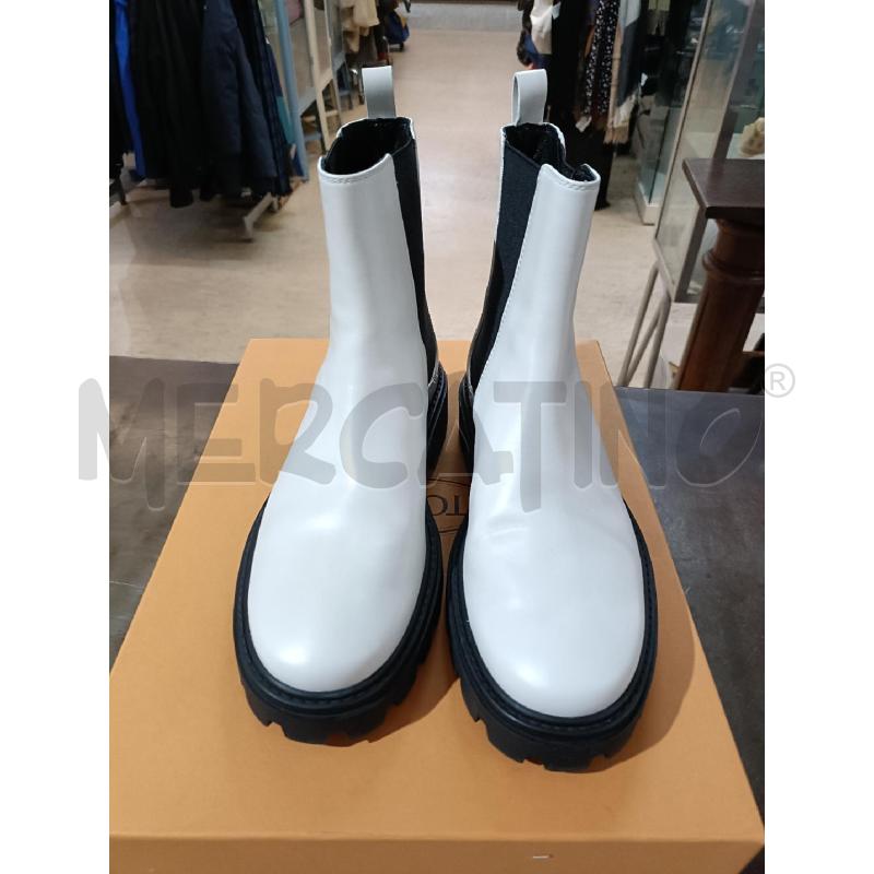 SCARPONCINI DONNA BIANCHI CHELSEA BOOTS ELASTICO NERO | Mercatino dell'Usato San  benedetto del tronto 1