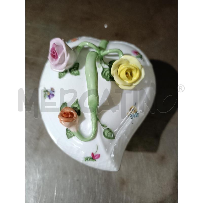 SCATOLA HEREND FORMA CUORE HEART SHAPED BOX FIORI | Mercatino dell'Usato San  benedetto del tronto 2