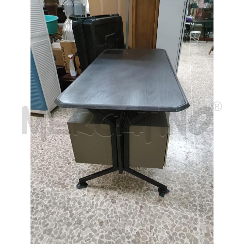 SCRIVANIA UFFICIO OLIVETTI SYNTHESIS BBPR | Mercatino dell'Usato San  benedetto del tronto 5