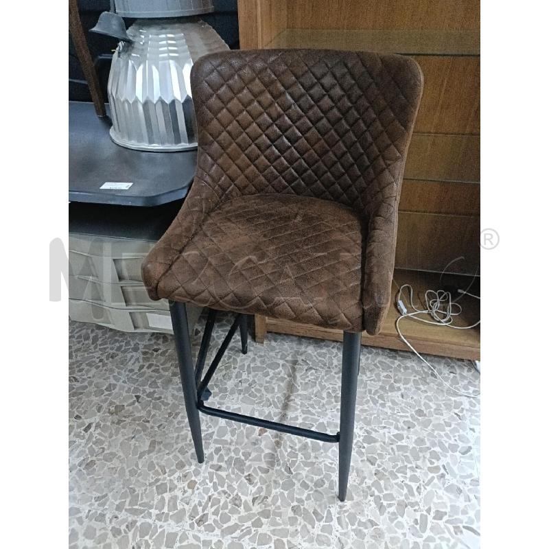 SGABELLO MARRONE CUCITURE ROMBI PIEDI NERI | Mercatino dell'Usato San  benedetto del tronto 1