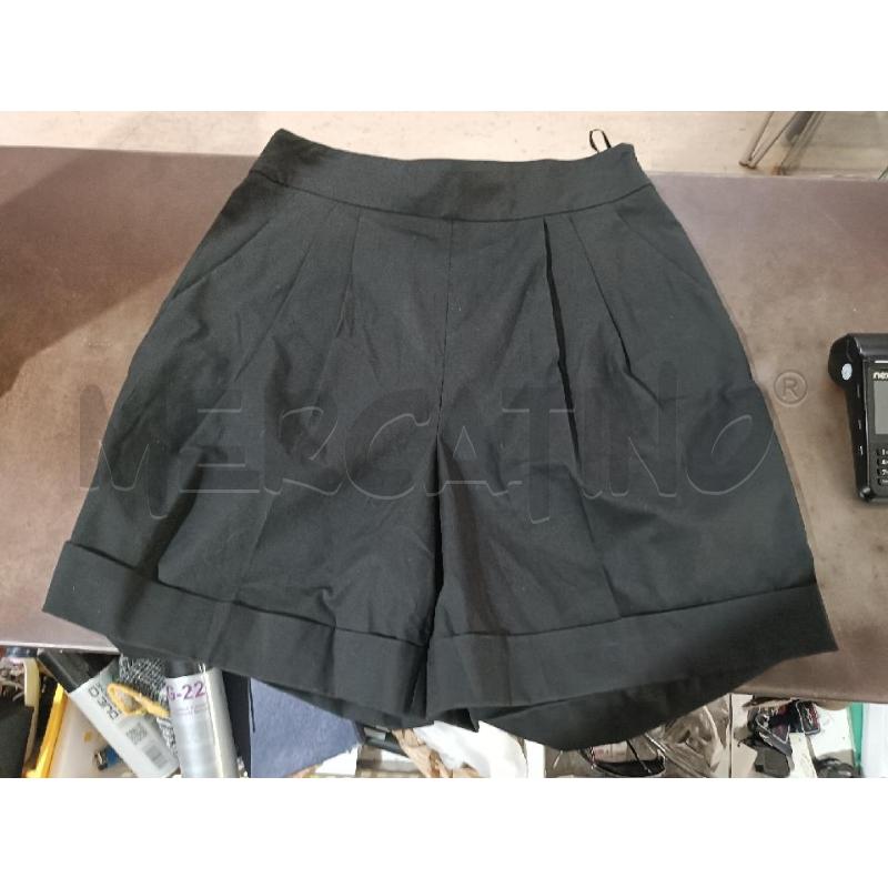 SHORTS DONNA NERI LAURA SPAGNOLI | Mercatino dell'Usato San  benedetto del tronto 1