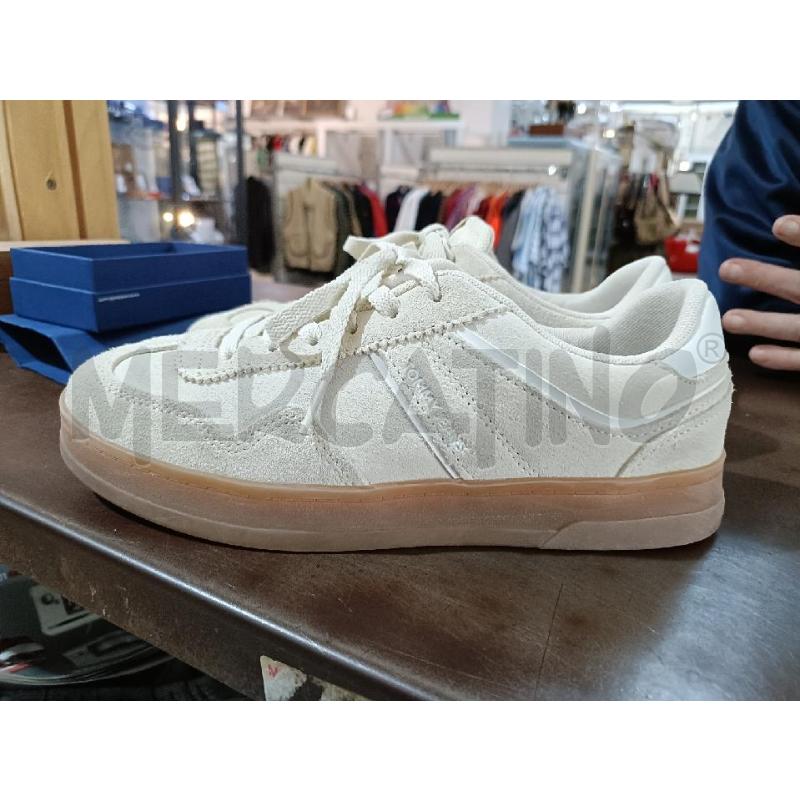 SNEAKERS DONNA TOMMY HILFIGER PANNA SCAMOSCIATO | Mercatino dell'Usato San  benedetto del tronto 2