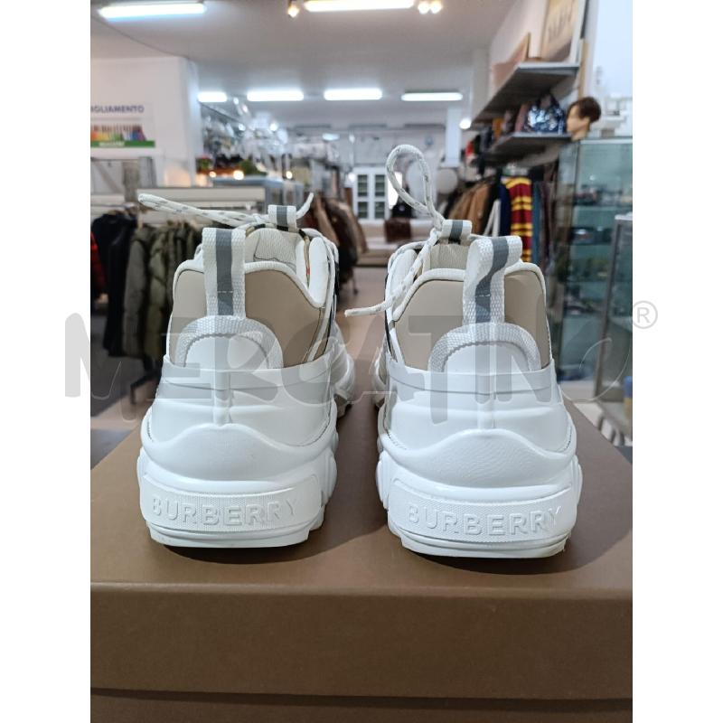 SNEAKERS UOMO BURBERRY BIANCO CHECK | Mercatino dell'Usato San  benedetto del tronto 3