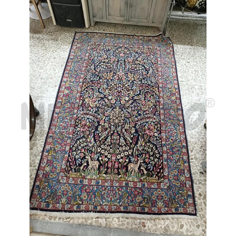 TAPPETO PERSIANO BLU ROSA ALBERO VITA GAZZELLE | Mercatino dell'Usato San  benedetto del tronto 1