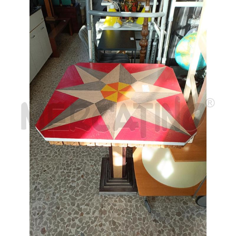 TAVOLO QUADRATO ROSA DEI VENTI ROSSO GRIGIO | Mercatino dell'Usato San  benedetto del tronto 1