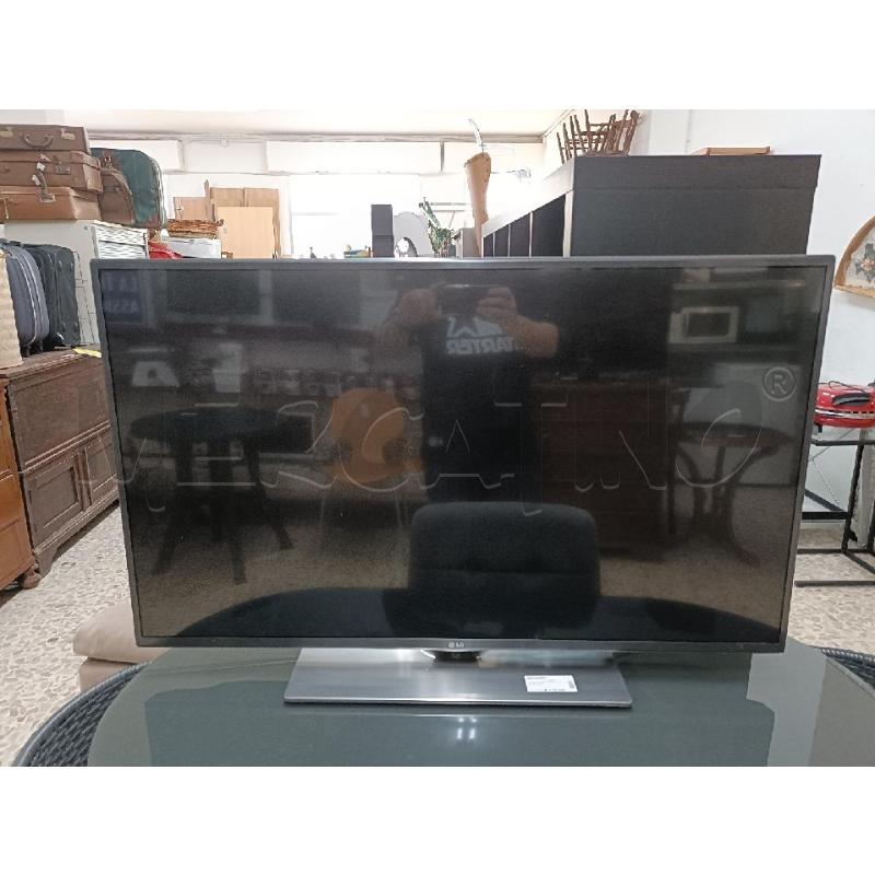 TELEVISORE PIATTO LG 42 POLLICI | Mercatino dell'Usato San  benedetto del tronto 1