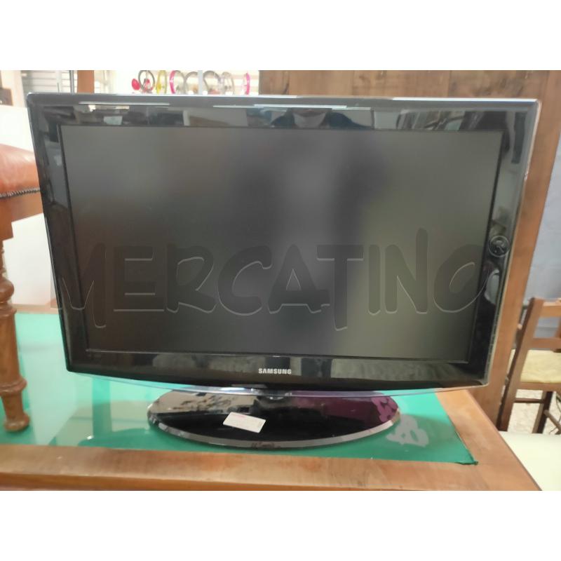 TELEVISORE PIATTO SAMSUNG 32 POLLICI | Mercatino dell'Usato San benedetto  del tronto