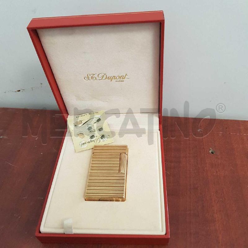 ACCENDINO DUPONT DORATO+SCATOLA+ACCESSORI | Mercatino dell'Usato L'aquila - loc. vetoio 1