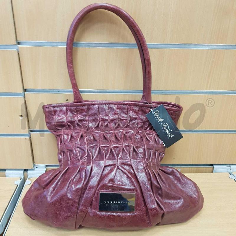 BORSA DONNA COCCINELLE BORDEAUX CON EFFETTO LAVORATO  | Mercatino dell'Usato L'aquila - loc. vetoio 1