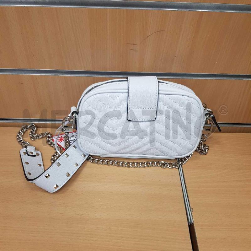 BORSA DONNA GUESS BIANCA PICCINA C TRACOLLINA  | Mercatino dell'Usato L'aquila - loc. vetoio 2