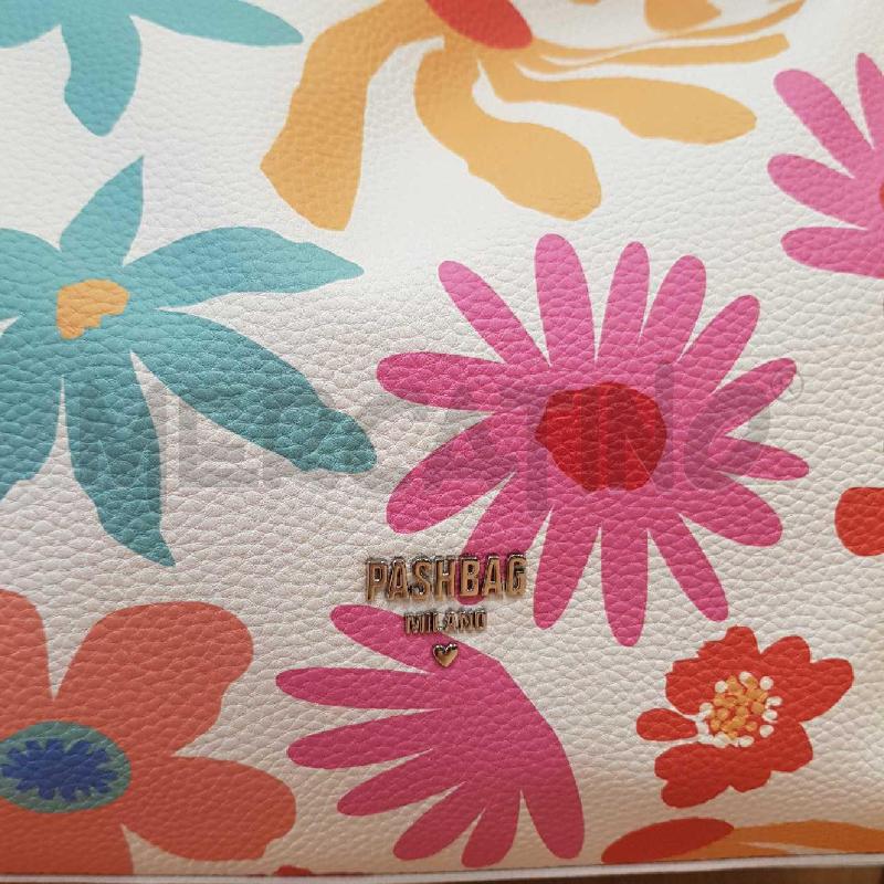 BORSA DONNA PASHBAG FIORIELLINI E FONDO PANNA | Mercatino dell'Usato L'aquila - loc. vetoio 2