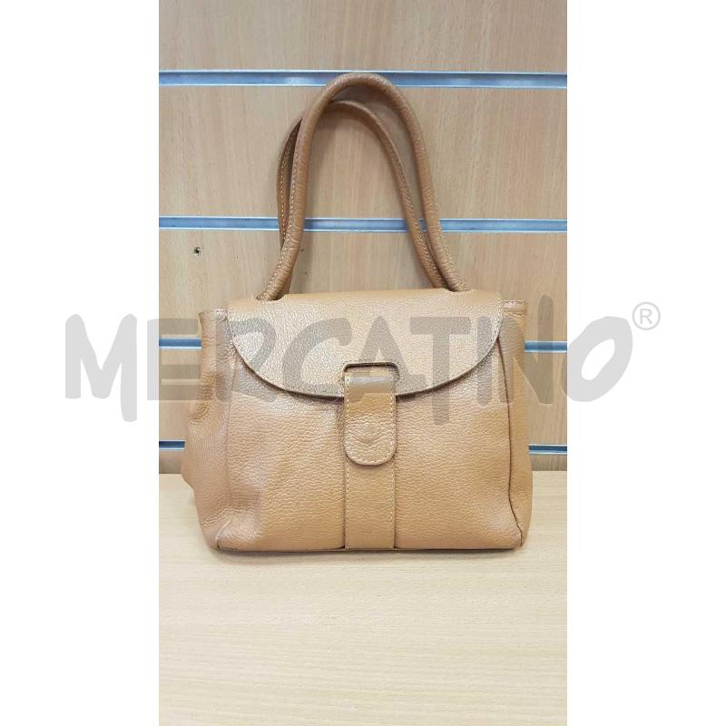 BORSA DONNA PELLE BEIGE CON PIEDINI E MANICI  | Mercatino dell'Usato L'aquila - loc. vetoio 1