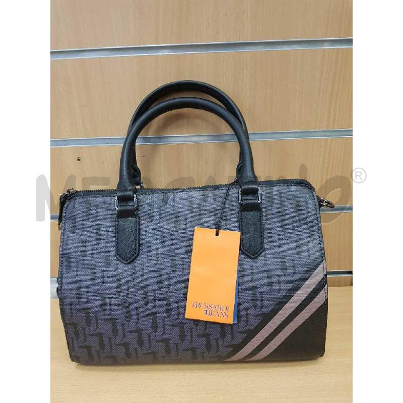 BORSA DONNA   BAULETO TRUSSARDI  CON LOGHI  | Mercatino dell'Usato L'aquila - loc. vetoio 1