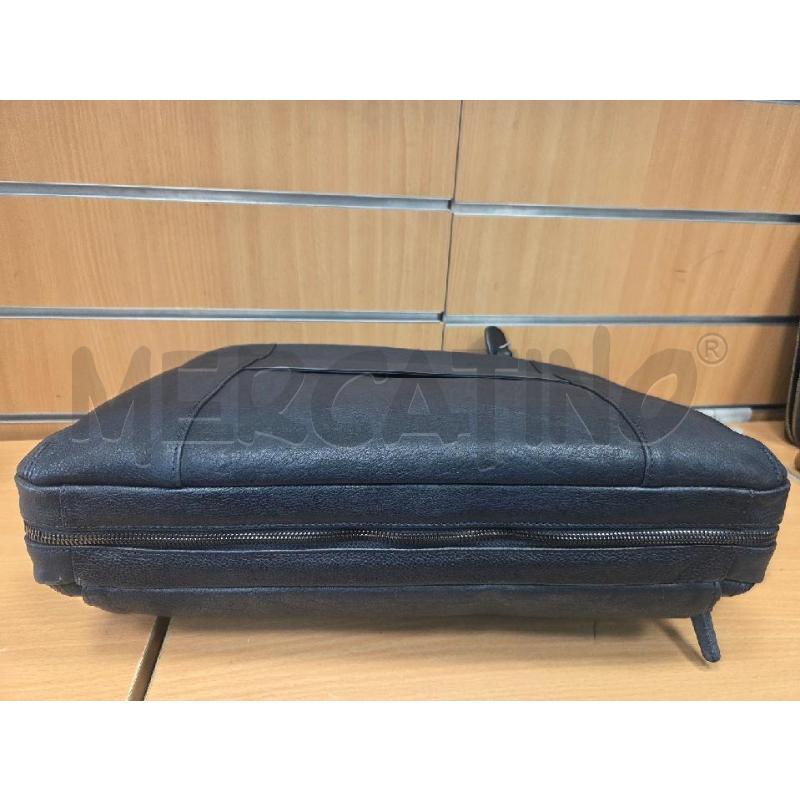 BORSA PORTA  PC DOC  PIQUADRO  GRIGIA   | Mercatino dell'Usato L'aquila - loc. vetoio 3