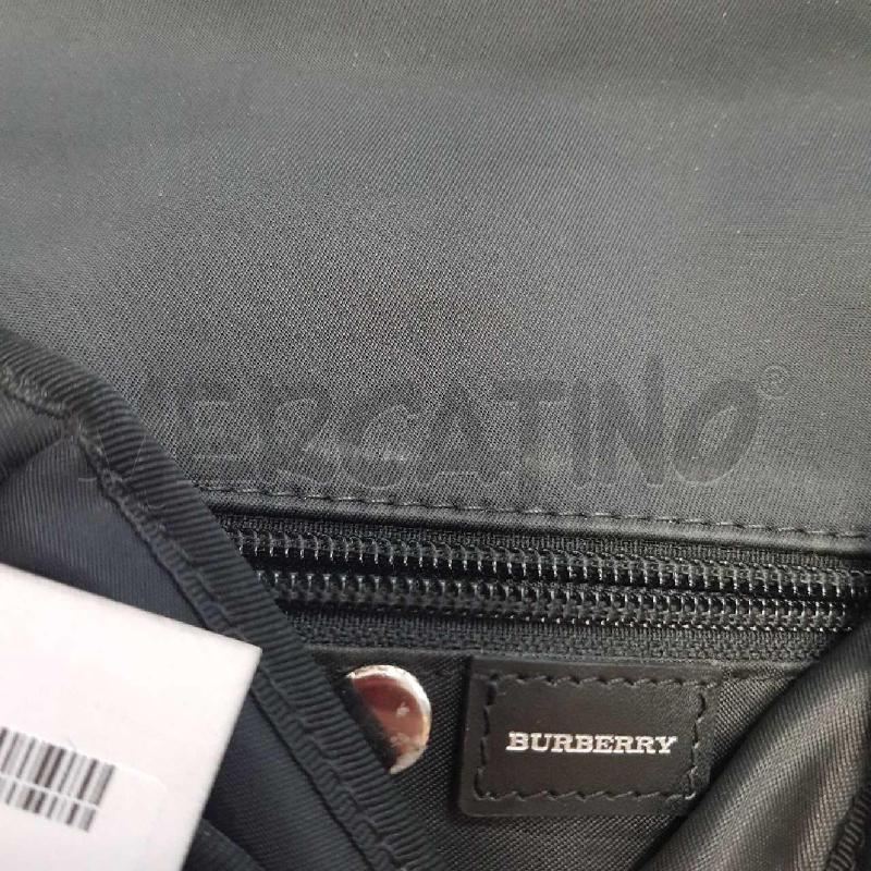 BORSELLO BURBERRY NERO A TRACOLLA   | Mercatino dell'Usato L'aquila - loc. vetoio 2