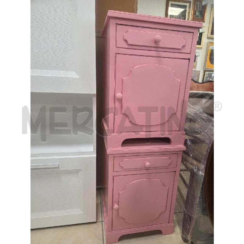 COMODINI ROSA COPPIA | Mercatino dell'Usato L'aquila - loc. vetoio 1