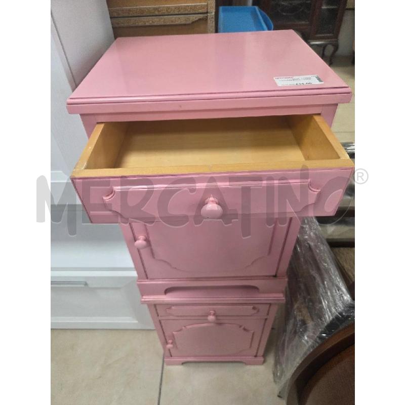 COMODINI ROSA COPPIA | Mercatino dell'Usato L'aquila - loc. vetoio 2