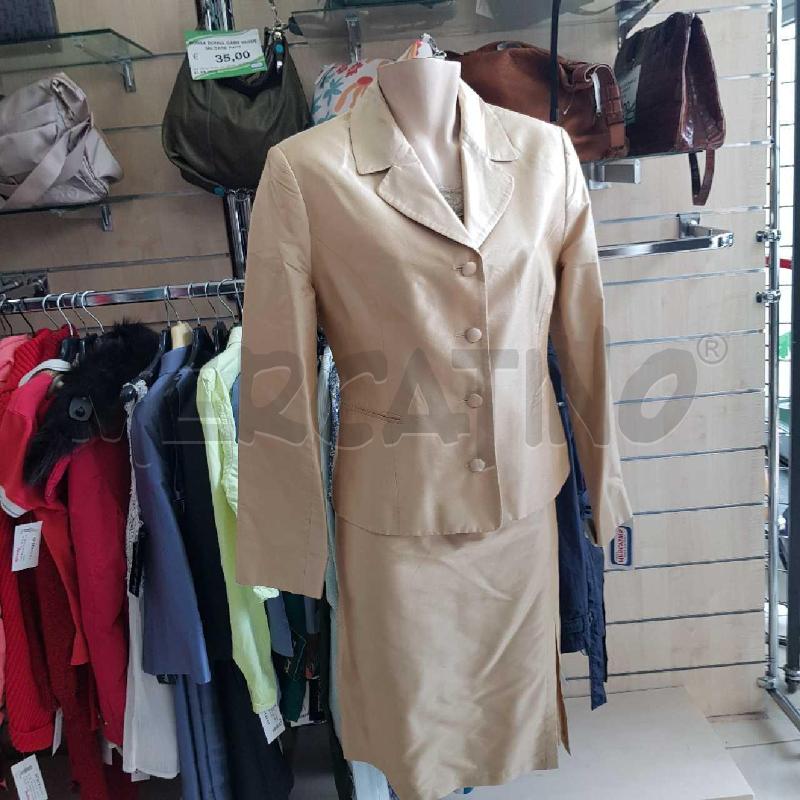COMPLETO DONNA BLUNAUTA IN SETA  BEIGE   | Mercatino dell'Usato L'aquila - loc. vetoio 1