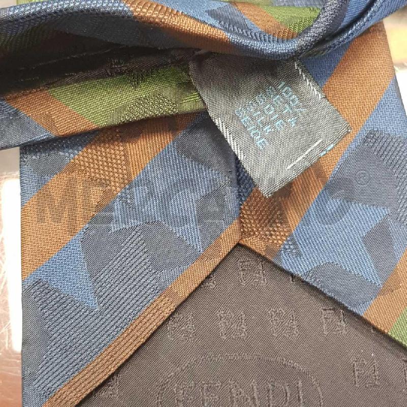 CRAVATTA FENDI VERDE BLU E MARORNE  | Mercatino dell'Usato L'aquila - loc. vetoio 4