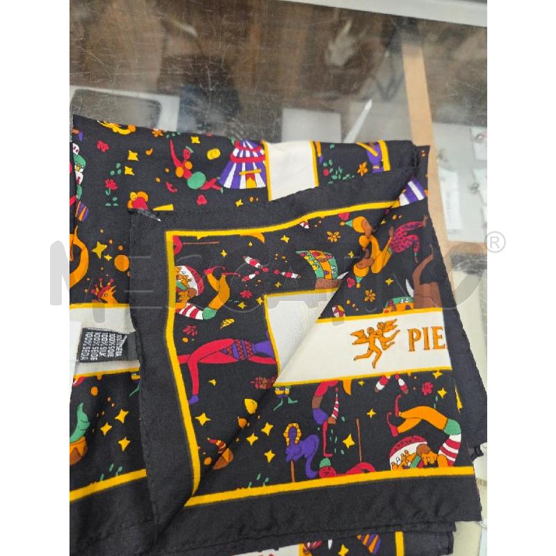 FOULARD PIERO GUIDE SETA CIRCUS | Mercatino dell'Usato L'aquila - loc. vetoio 2
