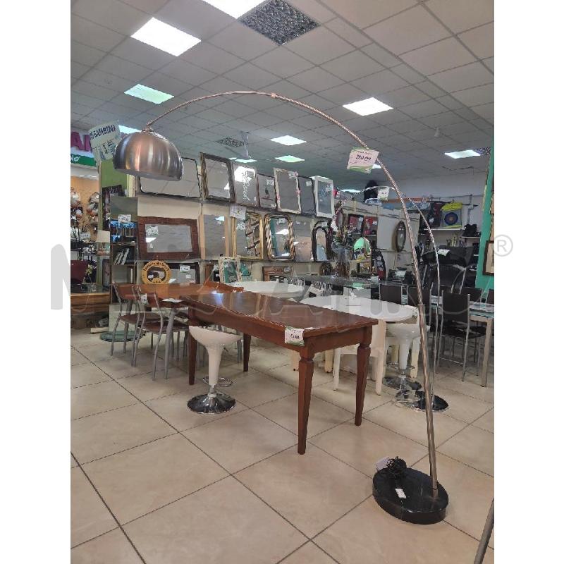 LAMPADA AD ARCO | Mercatino dell'Usato L'aquila - loc. vetoio 2