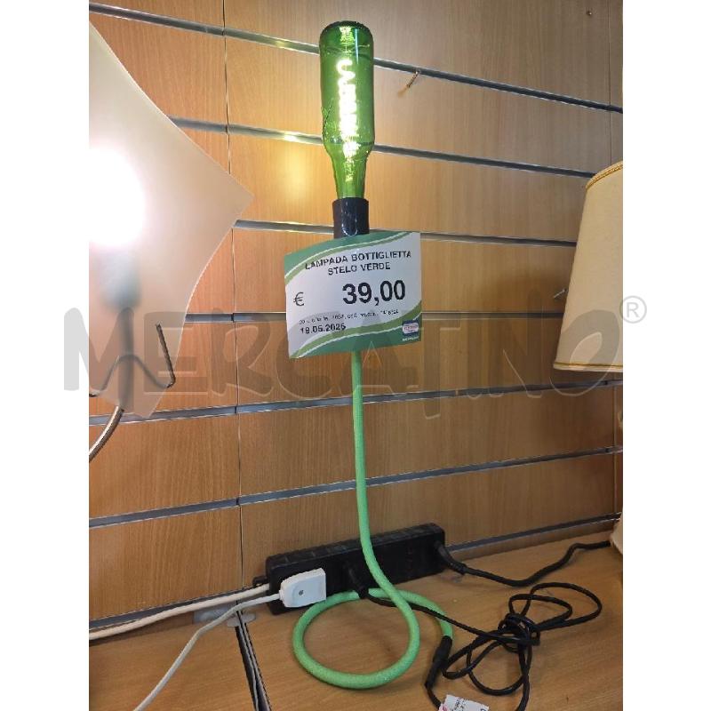 LAMPADA BOTTIGLIETTA STELO VERDE | Mercatino dell'Usato L'aquila - loc. vetoio 1