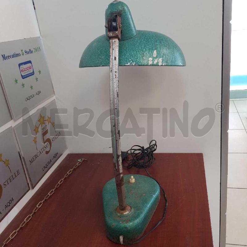 LAMPADA EPOCA DA TAVOLO | Mercatino dell'Usato L'aquila - loc. vetoio 2