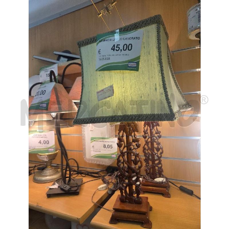 LAMPADA LEGNO LAVORATO | Mercatino dell'Usato L'aquila - loc. vetoio 1