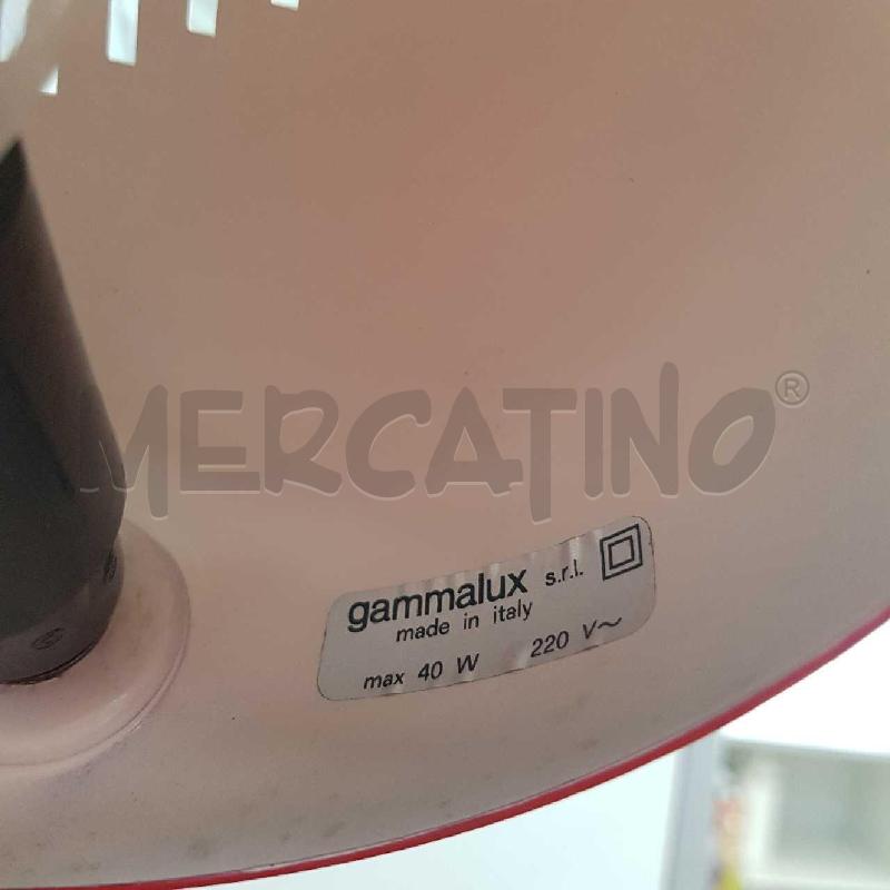 LAMPADA ROSSA DA TAVOLO GAMMALUX | Mercatino dell'Usato L'aquila - loc. vetoio 5