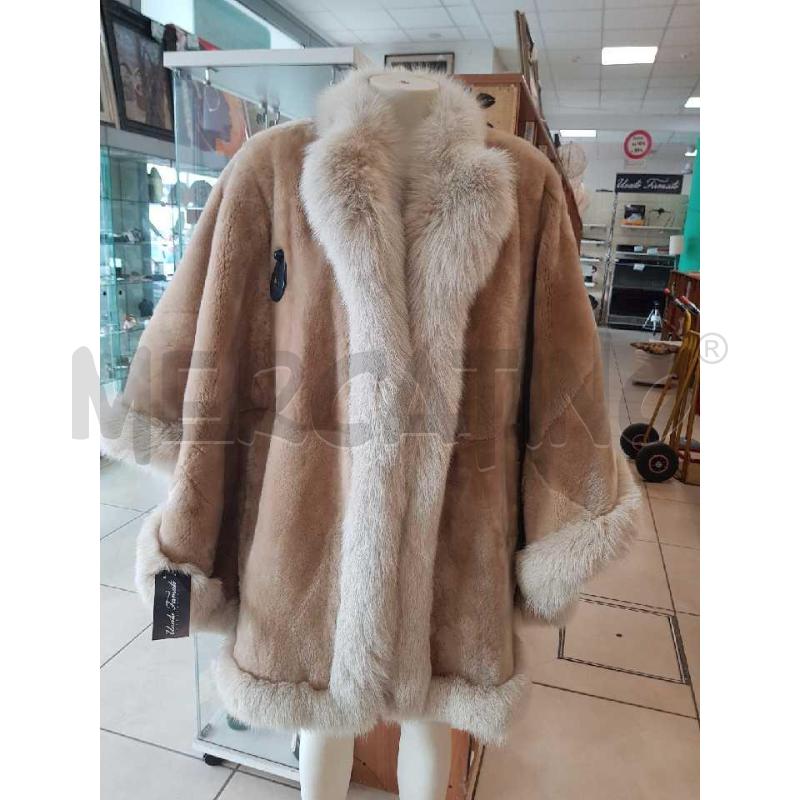 MANTELLA DONNA CAPPA  IN PELLICCIA BEIGE   | Mercatino dell'Usato L'aquila - loc. vetoio 1