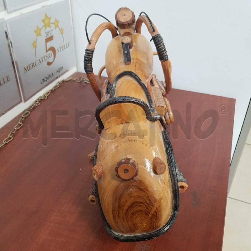 MODELLINO MOTO LEGNO | Mercatino dell'Usato L'aquila - loc. vetoio 3