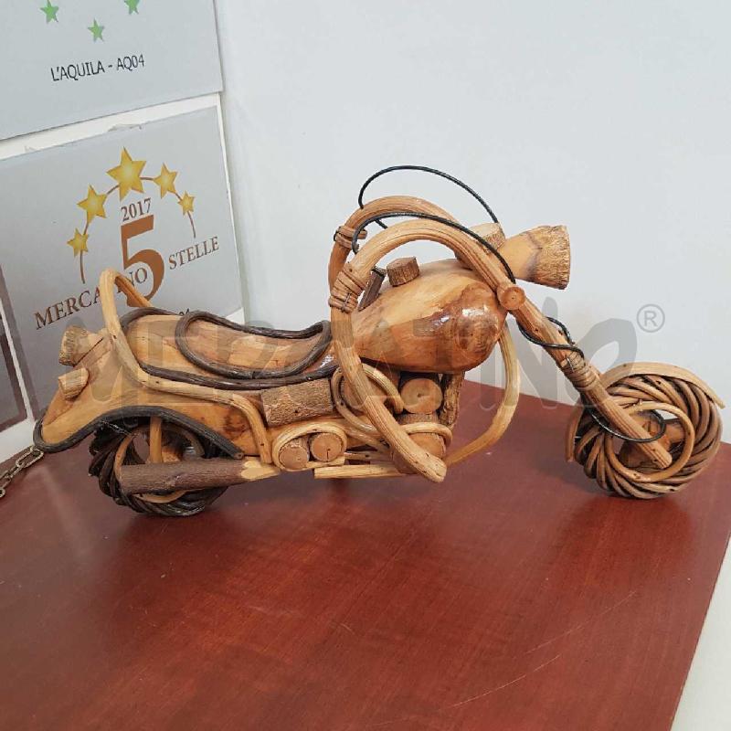 MODELLINO MOTO LEGNO | Mercatino dell'Usato L'aquila - loc. vetoio 4